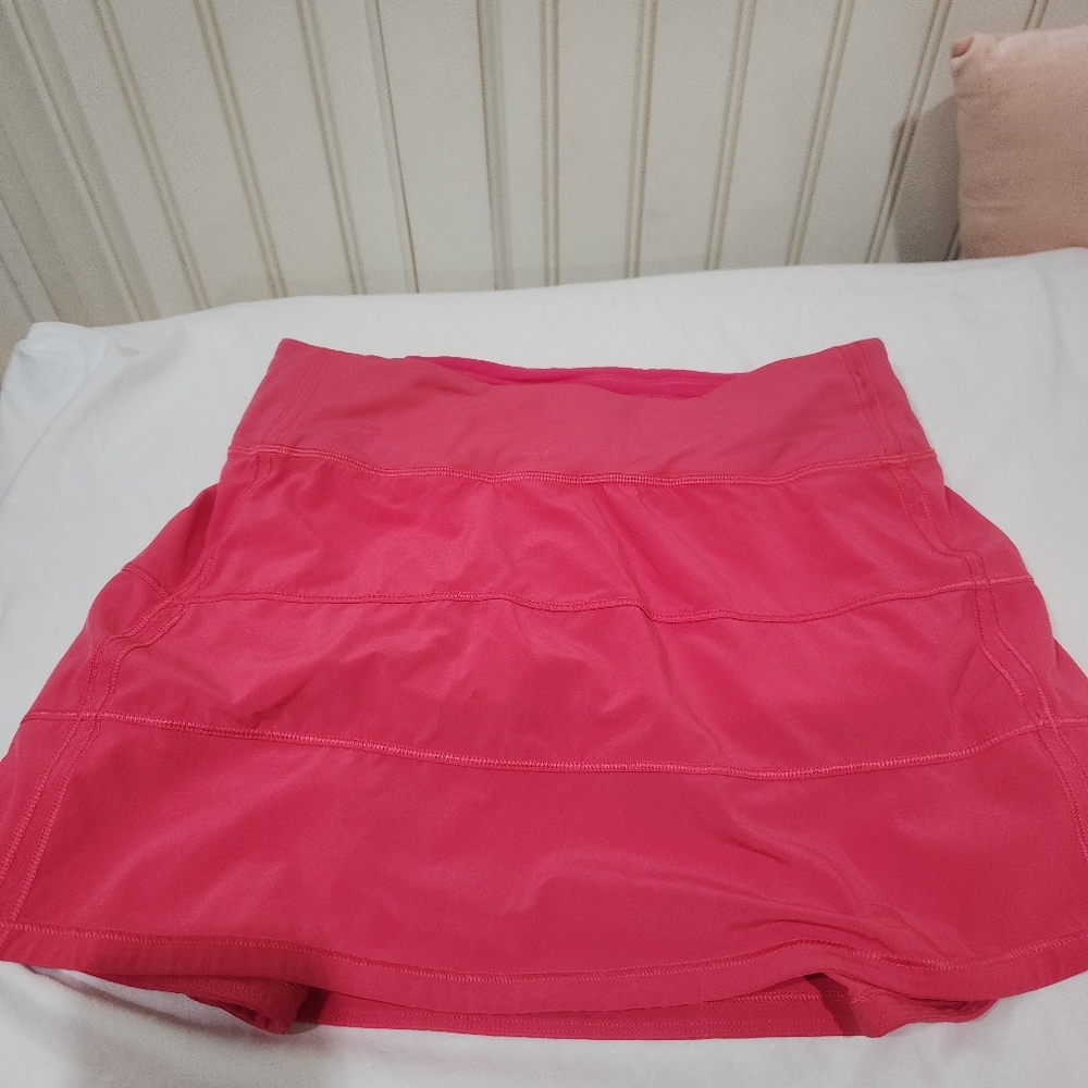 lululemon athletica Pink Women's Shorts - Picture 4 of 4